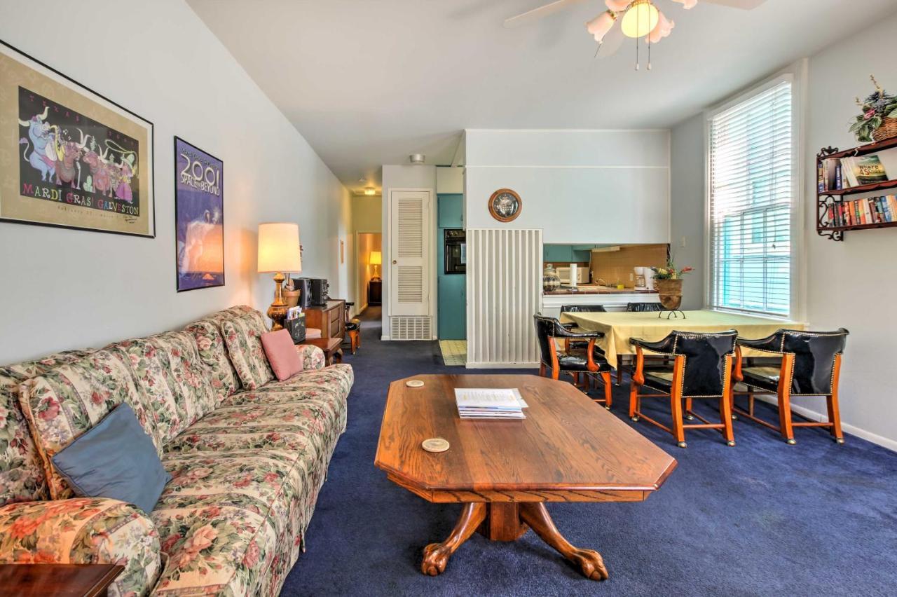 Historic Galveston Apartment - 1 Mi To The Strand! Exterior photo